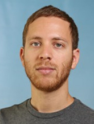 Omri Mayraz o